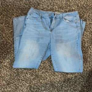 Women’s jeans